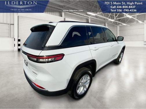 2025 Jeep Grand Cherokee Laredo X