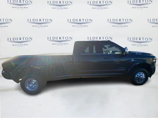 2026 RAM 3500 Limited