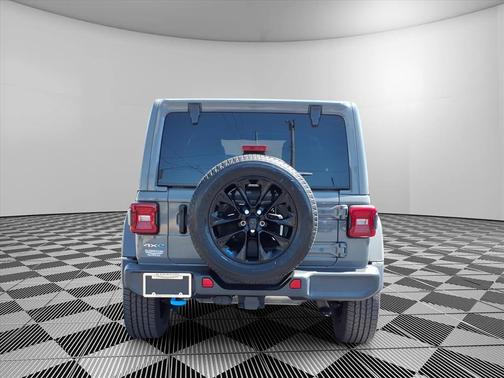 Sting Gray Clearcoat 2022 Jeep Wrangler Unlimited 4xe Sahara