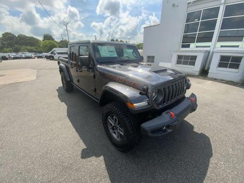 2025 Jeep Gladiator Mojave