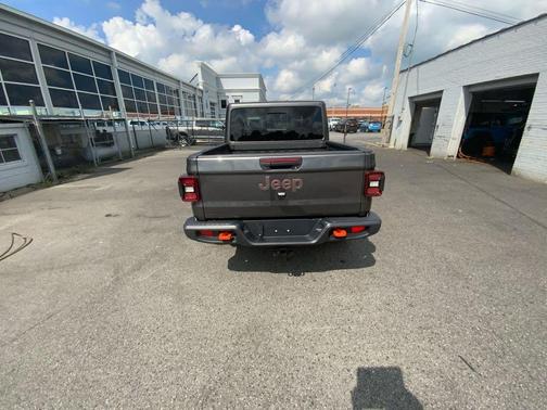 2025 Jeep Gladiator Mojave
