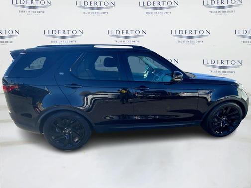 2024 Land Rover Discovery P300 S