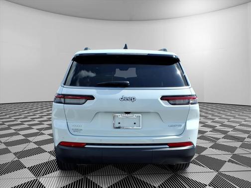 Bright White Clearcoat 2026 Jeep Grand Cherokee L Limited