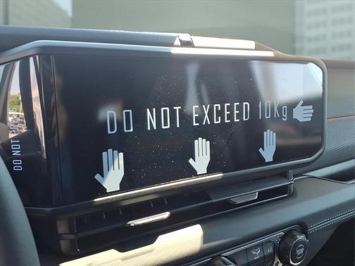 Black Clearcoat 2026 Jeep Wrangler Rubicon