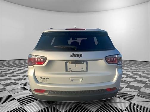Silver Zynith 2026 Jeep Compass Latitude