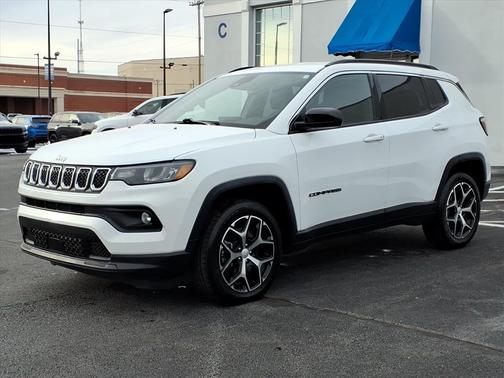 2024 Jeep Compass Latitude