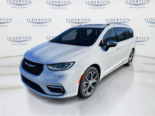 2026 Chrysler Pacifica Pinnacle