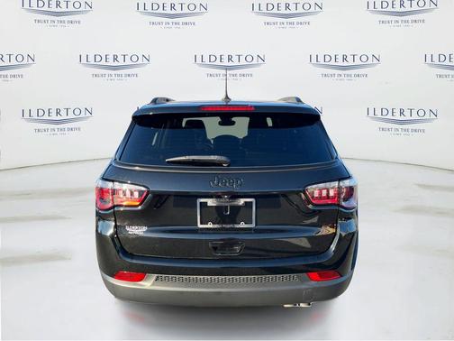 2022 Jeep Compass Altitude