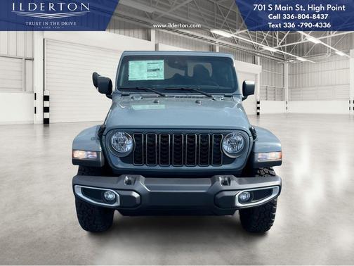 2025 Jeep Gladiator Sport