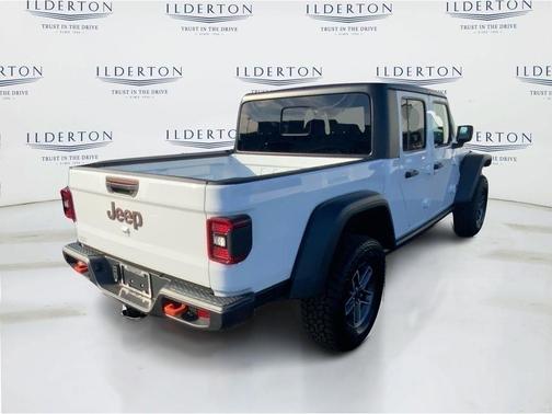 2026 Jeep Gladiator Mojave