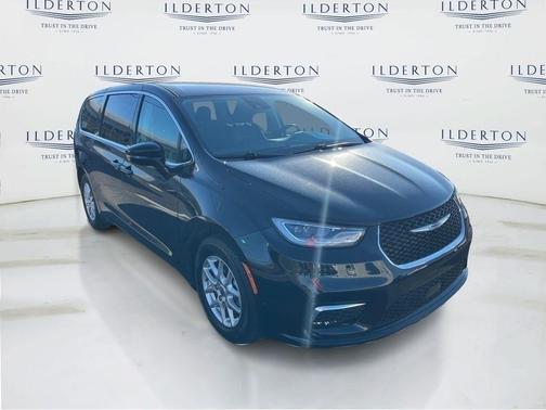 2024 Chrysler Pacifica Touring-L