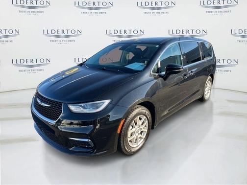 2024 Chrysler Pacifica Touring-L