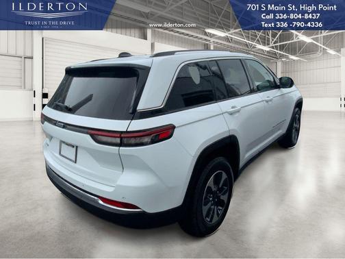 2024 Jeep Grand Cherokee 4xe Base