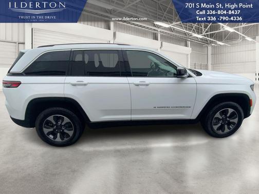 2024 Jeep Grand Cherokee 4xe Base