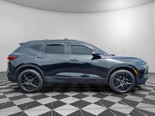 Black 2022 Chevrolet Blazer 2LT