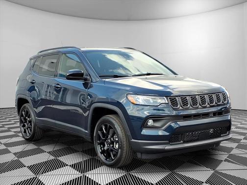Fathom Blue Pearlcoat 2026 Jeep Compass Latitude