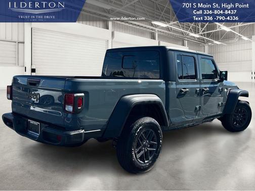 2025 Jeep Gladiator Sport