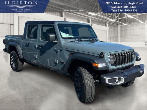 2025 Jeep Gladiator Sport