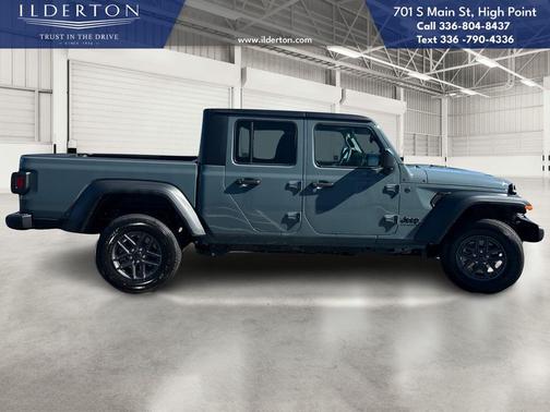 2025 Jeep Gladiator Sport