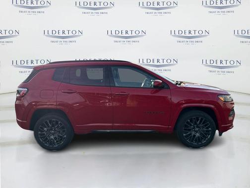 2022 Jeep Compass (RED) Edition