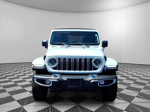 Bright White Clearcoat 2024 Jeep Wrangler 4xe Sahara