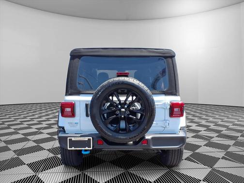 Bright White Clearcoat 2024 Jeep Wrangler 4xe Sahara