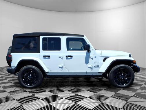 Bright White Clearcoat 2024 Jeep Wrangler 4xe Sahara