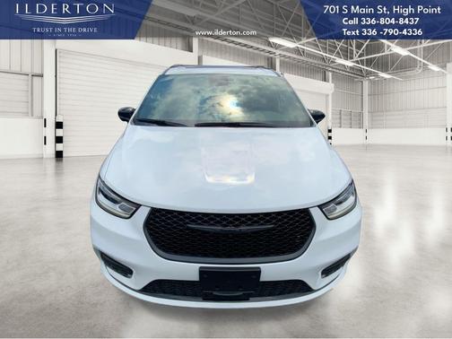 2026 Chrysler Pacifica Limited