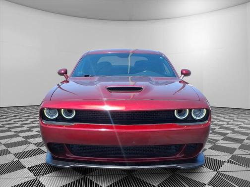 Octane Red Pearlcoat 2019 Dodge Challenger R/T