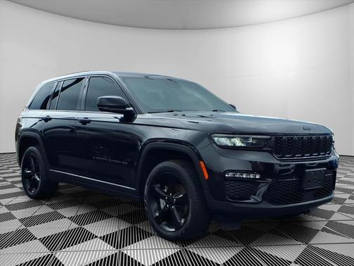 Diamond Black 2023 Jeep Grand Cherokee Limited