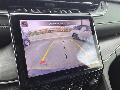 Diamond Black 2022 Jeep Grand Cherokee Limited
