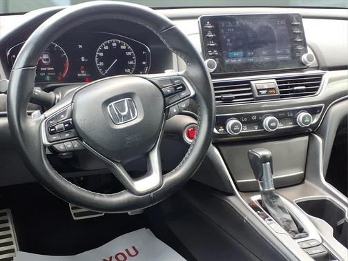 Platinum White Pearl 2022 Honda Accord Sport SE