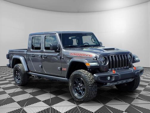 Granite Crystal Clearcoat Metallic 2023 Jeep Gladiator Mojave