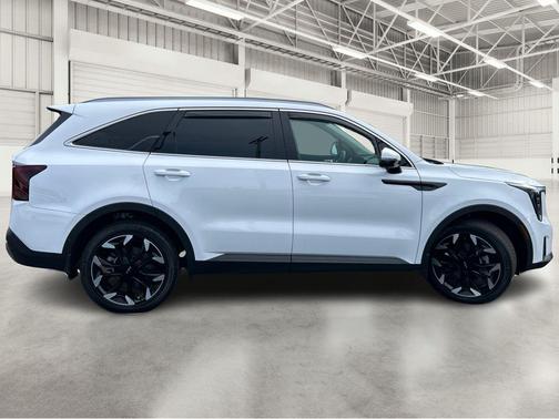 2025 Kia Sorento SX