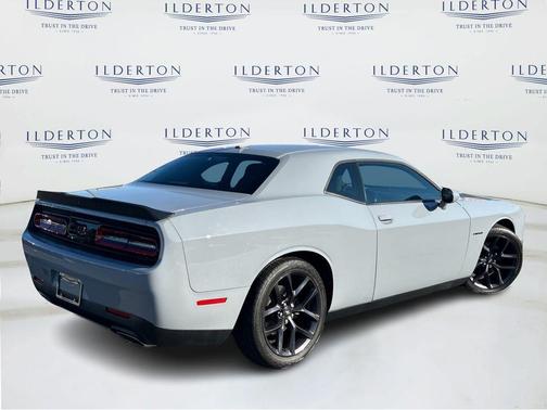 2021 Dodge Challenger R/T