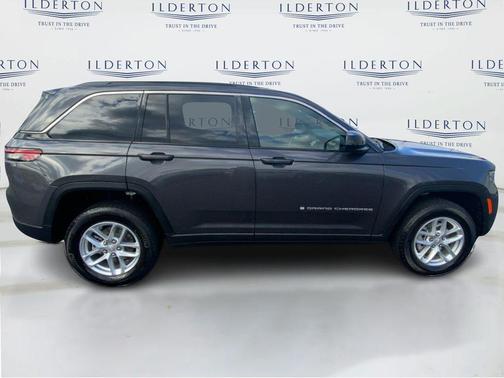 2025 Jeep Grand Cherokee Laredo X
