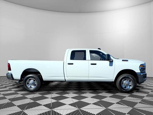 Bright White Clearcoat 2026 RAM 2500 Tradesman