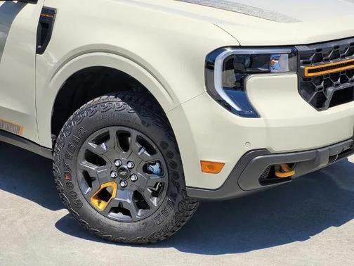 2025 Ford Maverick Tremor