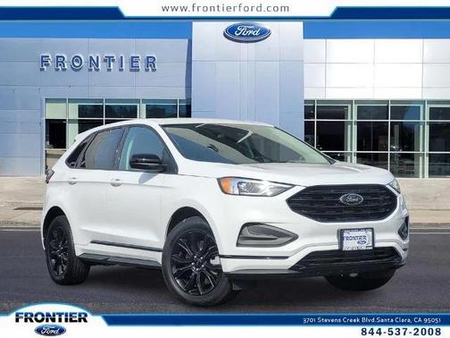 Oxford White 2024 Ford Edge SE SUV