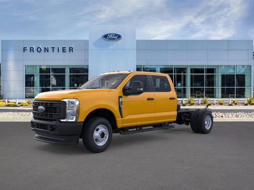 School Bus Yellow 2026 Ford F-350 XL Truck