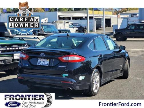 2016 Ford Fusion Energi Titanium
