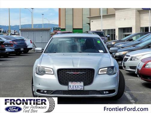 2023 Chrysler 300 S