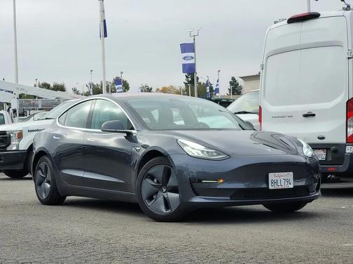 2018 Tesla Model 3 Mid Range