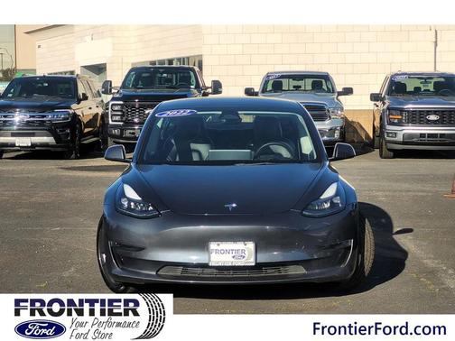 2022 Tesla Model 3 Standard Range