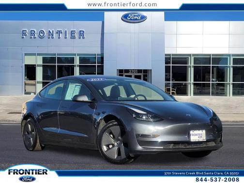 2022 Tesla Model 3 Standard Range