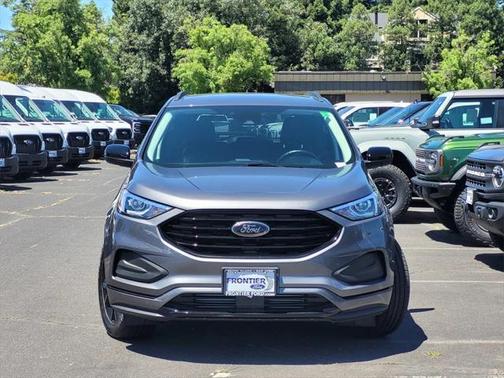 2023 Ford Edge SE