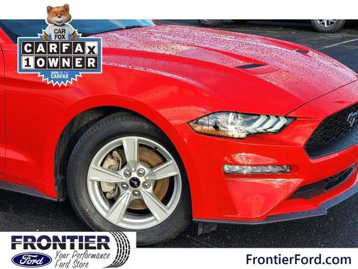 2020 Ford Mustang EcoBoost