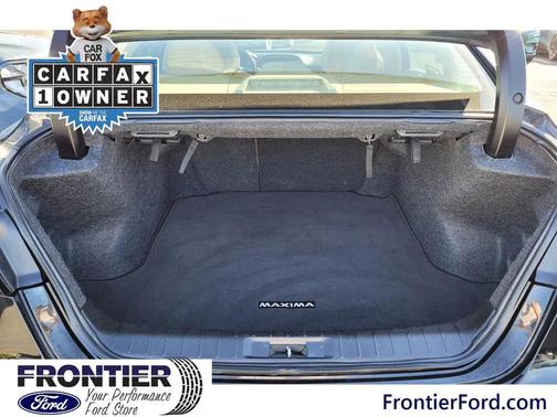 2023 Nissan Maxima SV