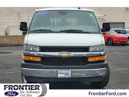 Summit White 2024 Chevrolet Express 3500 RWD 3500 Extended Wheelbase LT