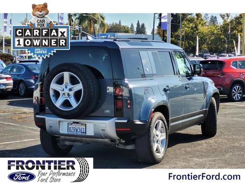 2022 Land Rover Defender 110 SE